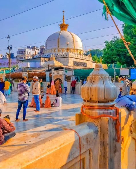 dargah 1